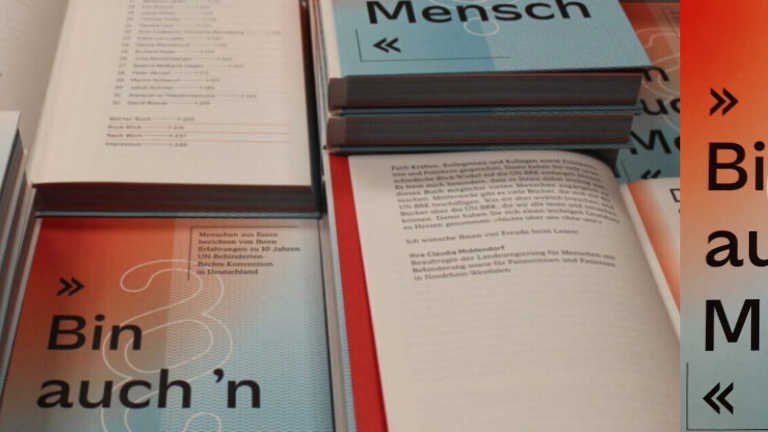 Mehrere Bücher mit dem Titel "Bin auch `n Mensch“
